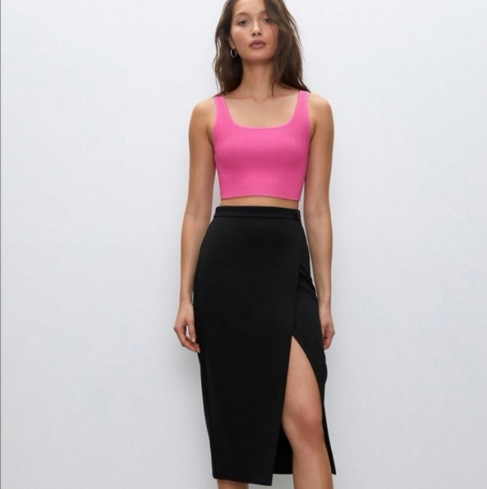 ✨ Aritzia Babaton Leona Faux Wrap Skirt